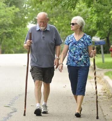 seniors-walking-with-foot-pain5